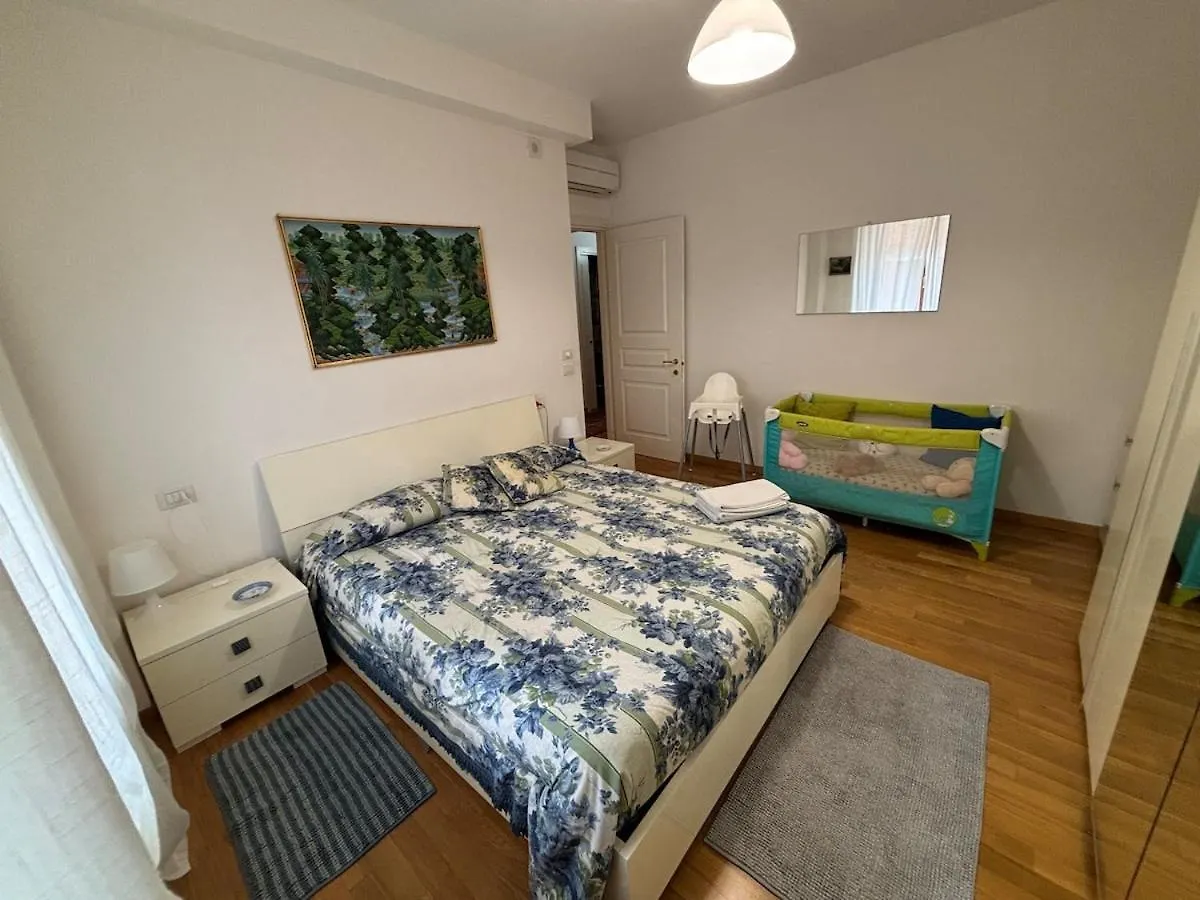 Beautiful New Apartment, Near Torre Di 比萨