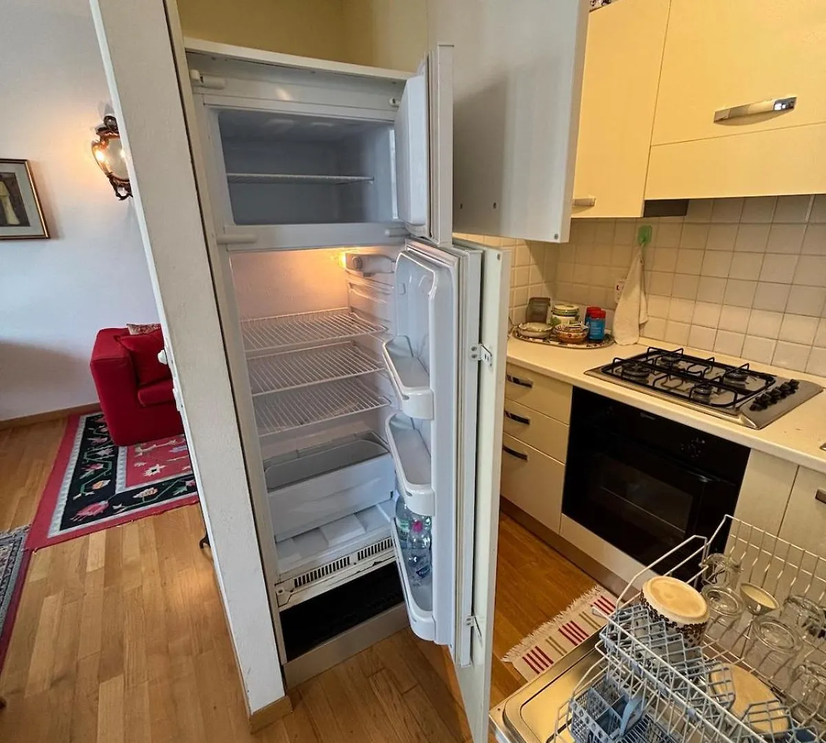Beautiful New Apartment, Near Torre Di Pisa